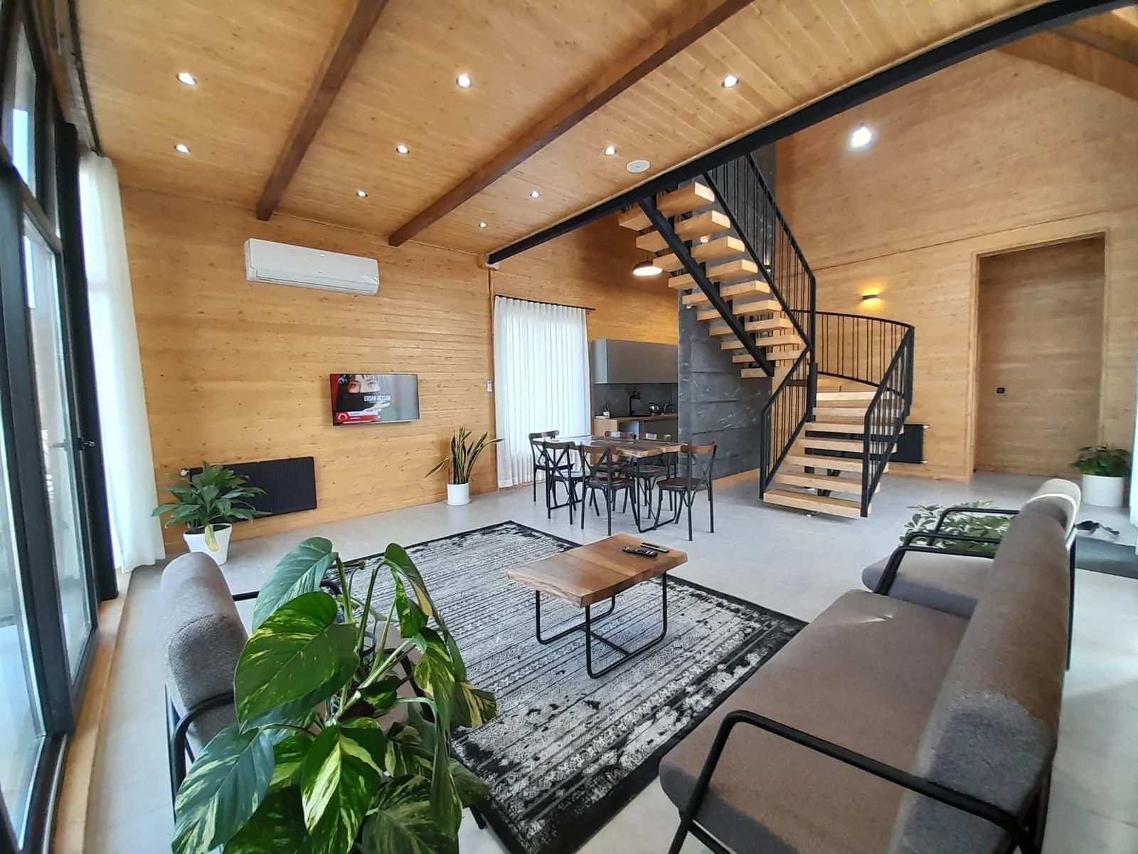 Villa image 3