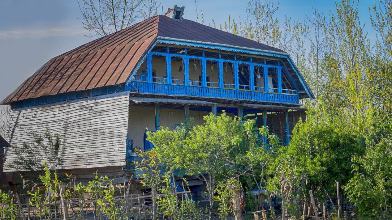 Villa image 2