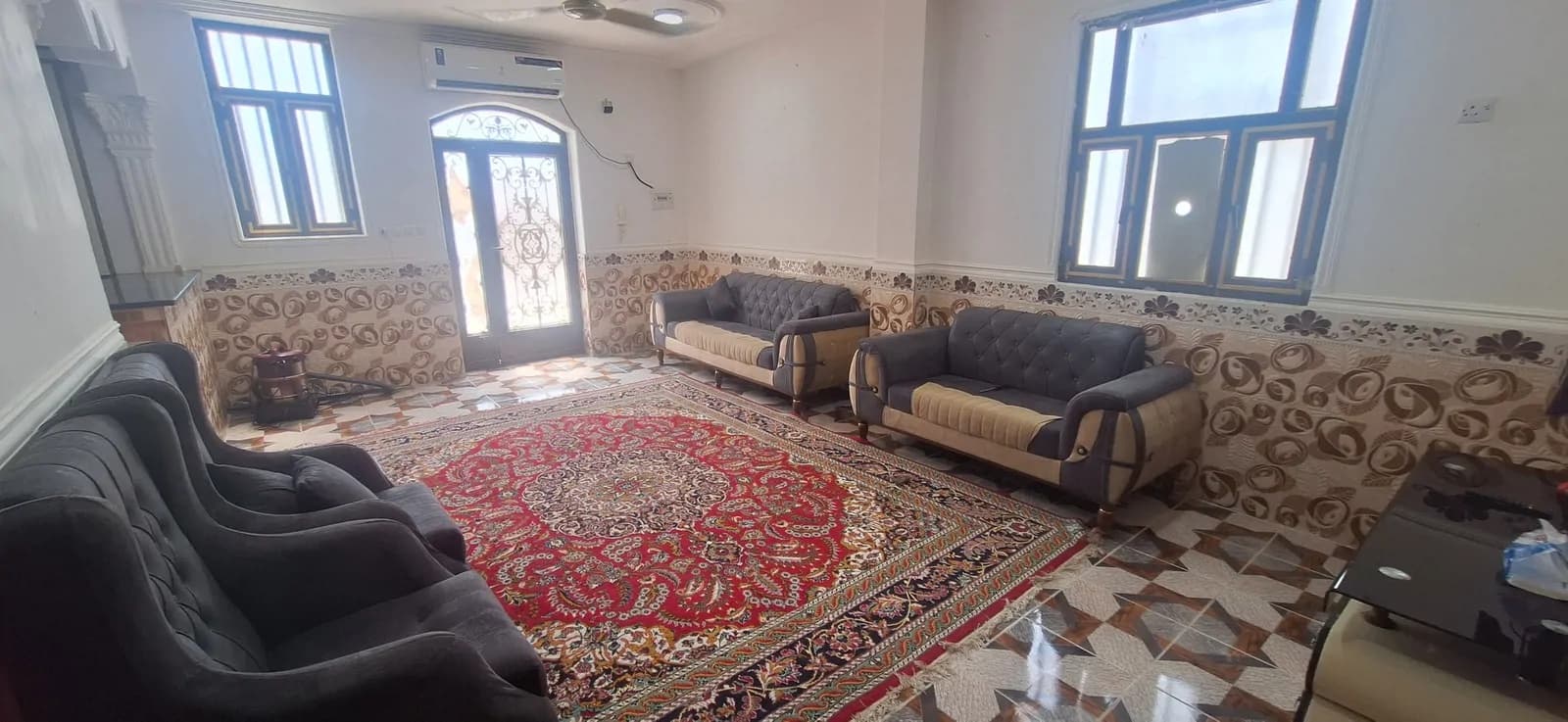Villa image 1