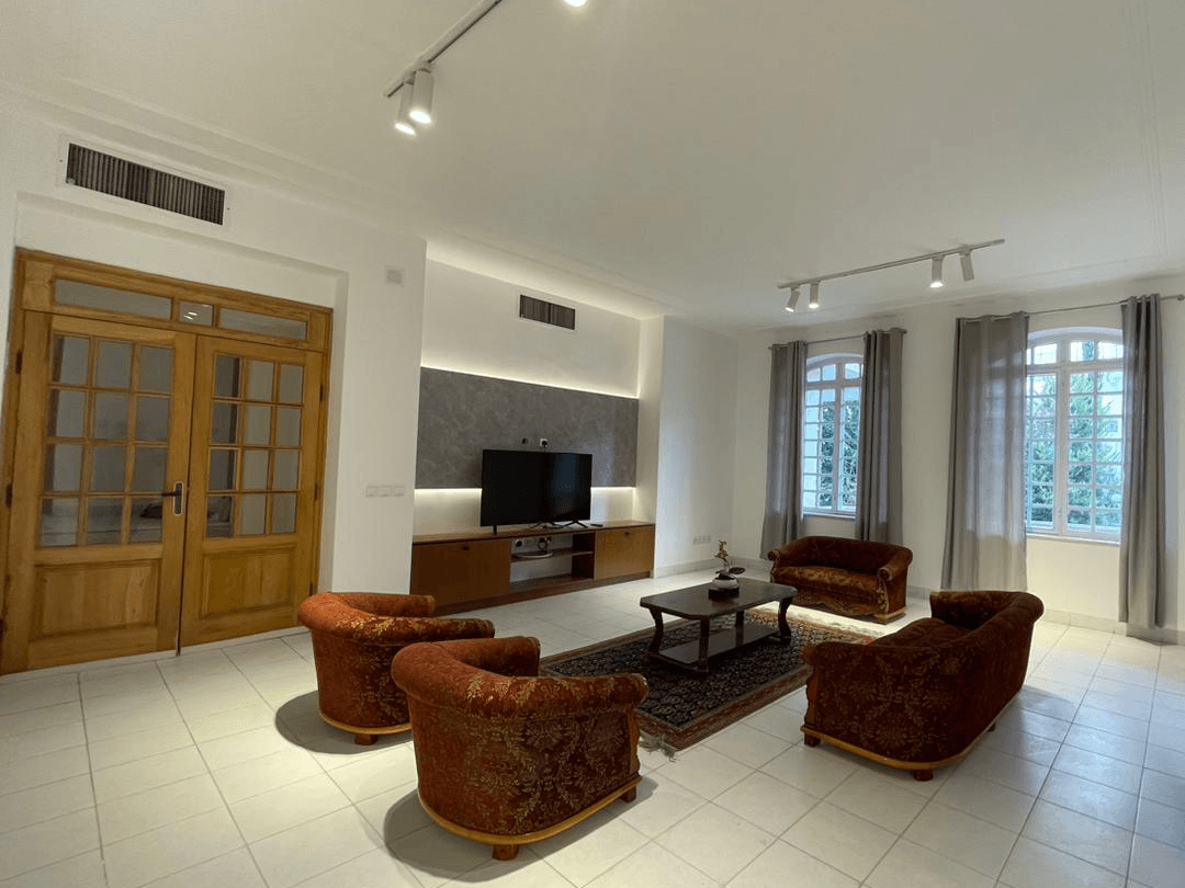 Villa image 11