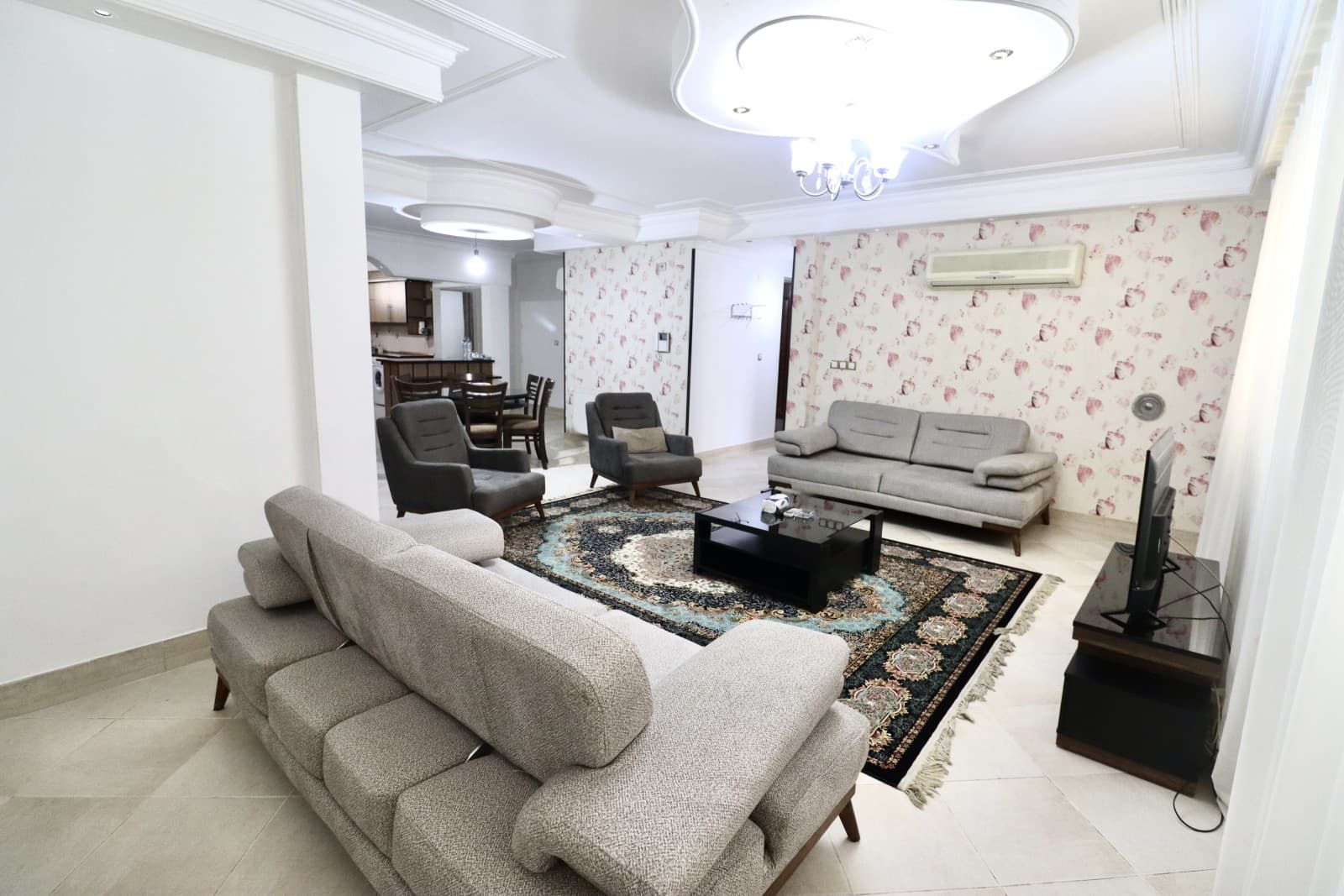 Villa image 25