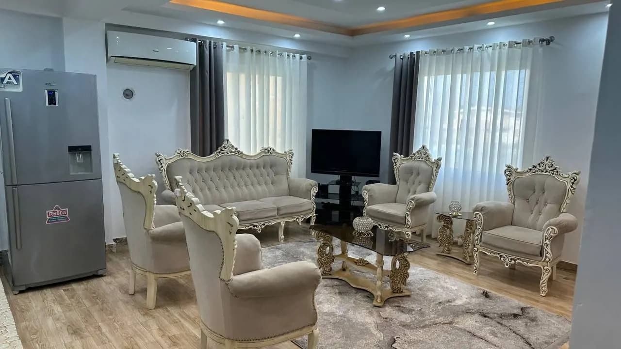 Villa image 4
