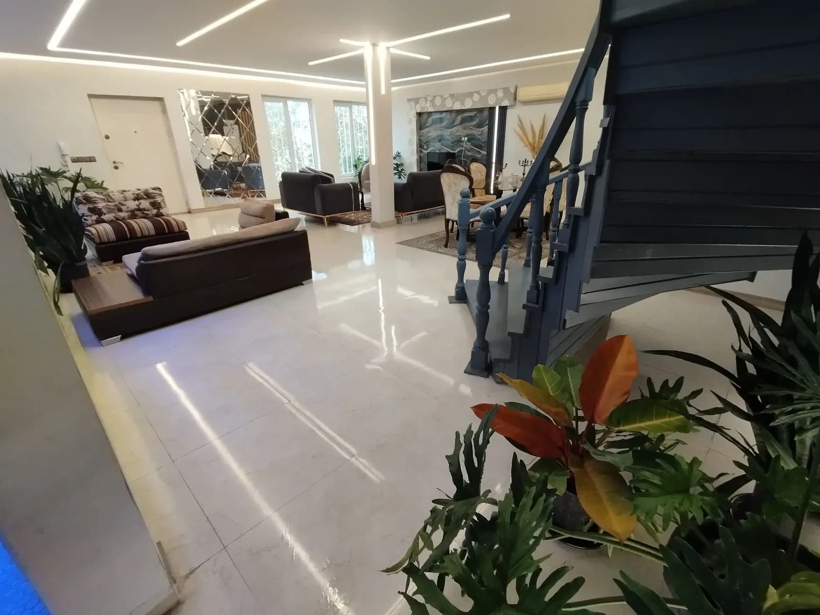 Villa image 7