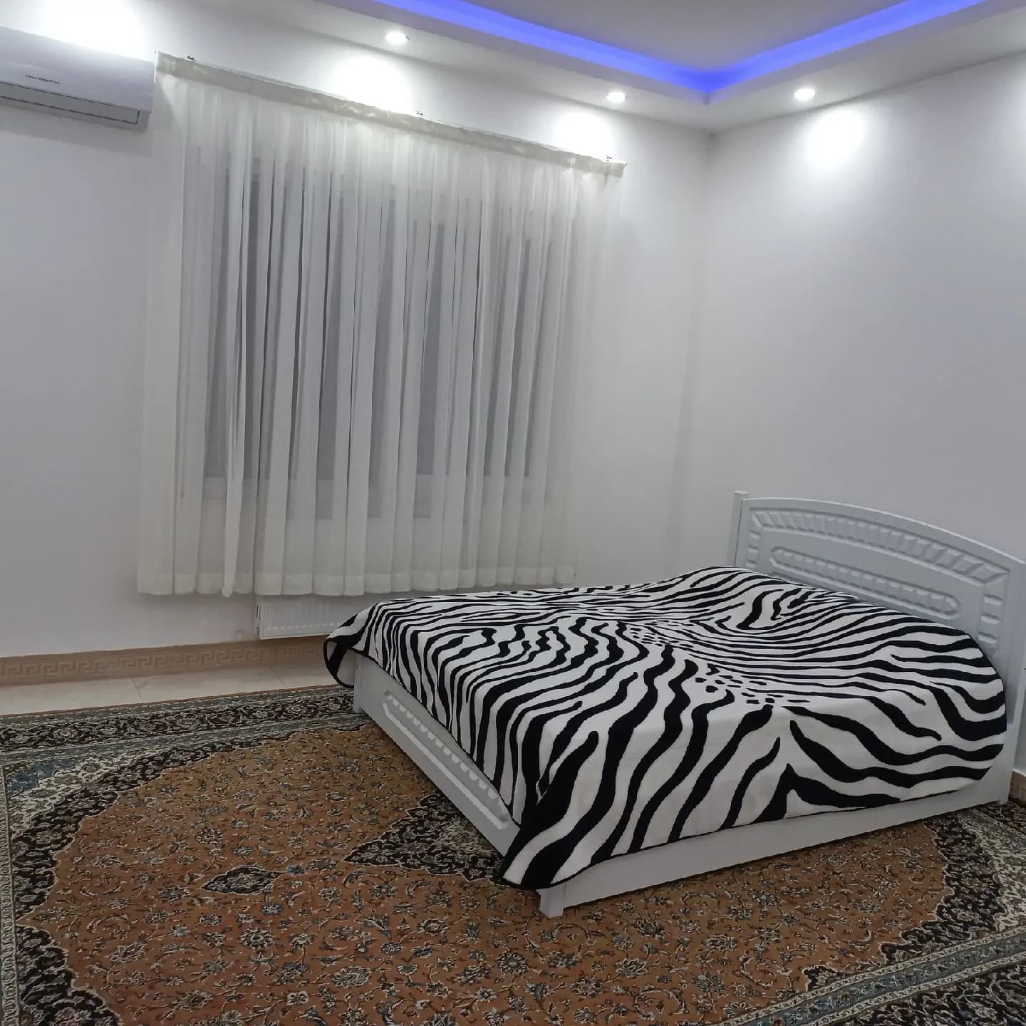 Villa image 9