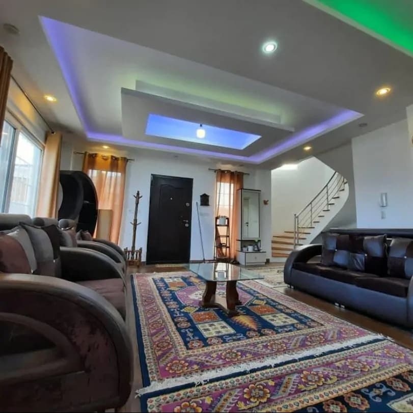 Villa image 2