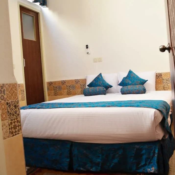 Villa image 1