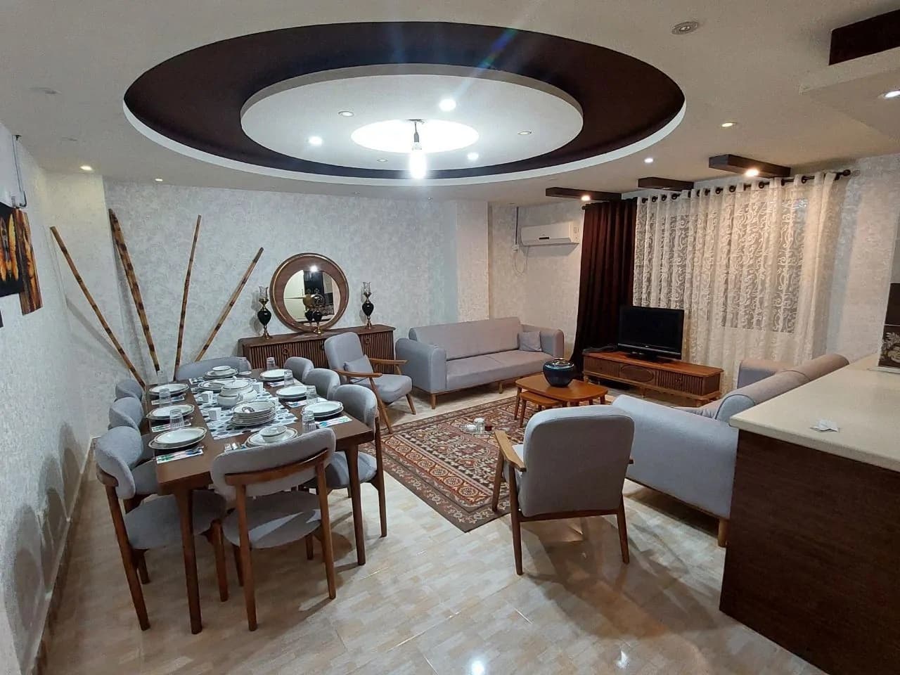 Villa image 1
