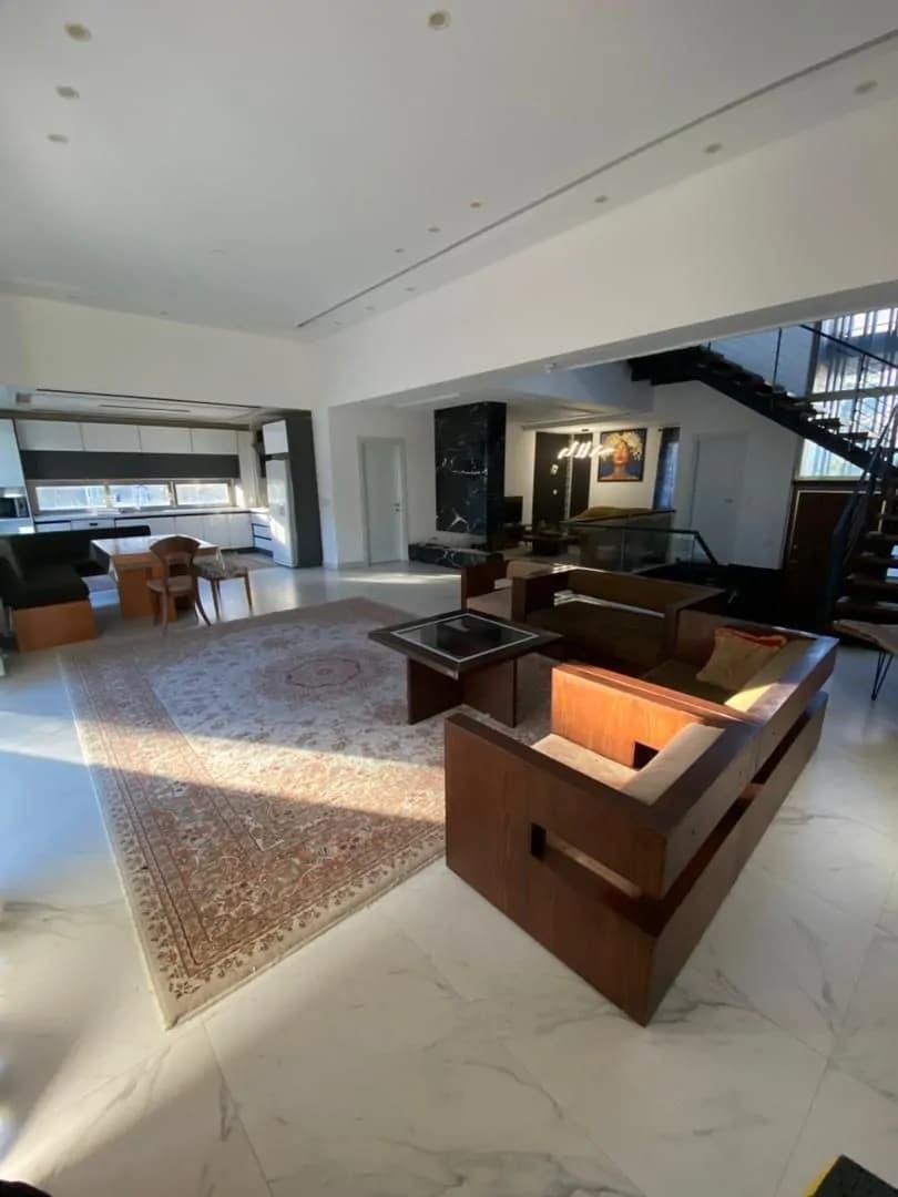 Villa image 3