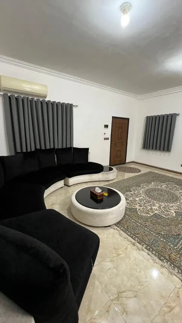 Villa image 12