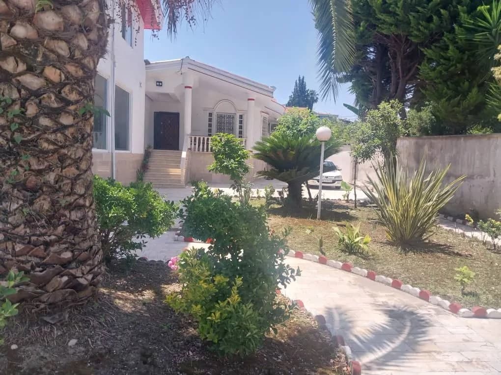 Villa image 2